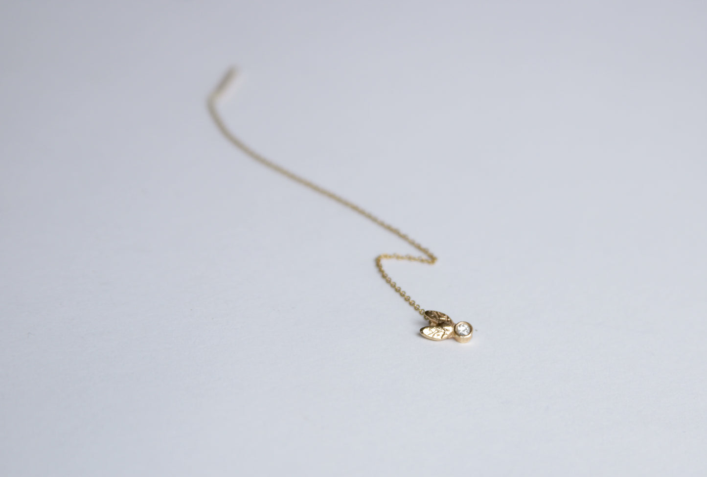Shinny dot w/ chain & Mosquita